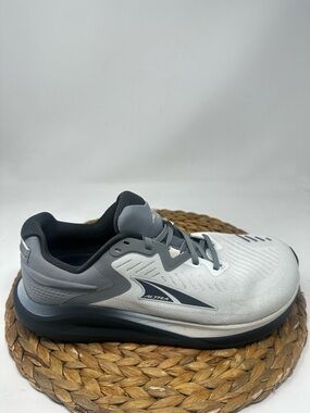 ALTRA Paradigm 8 Road Running Shoes White Grey Size 11 Men's